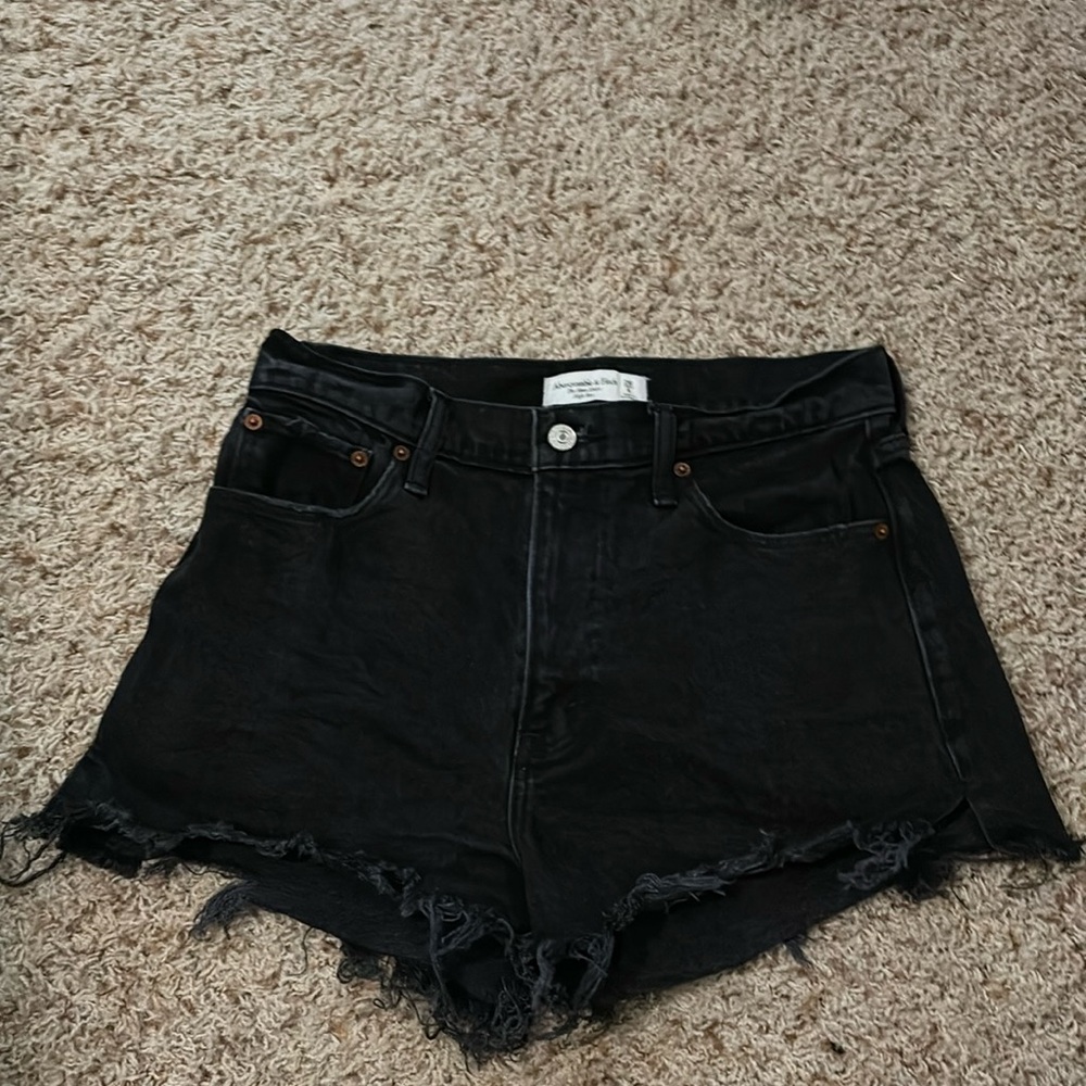 Abercrombie and Fitch high rise mom shorts